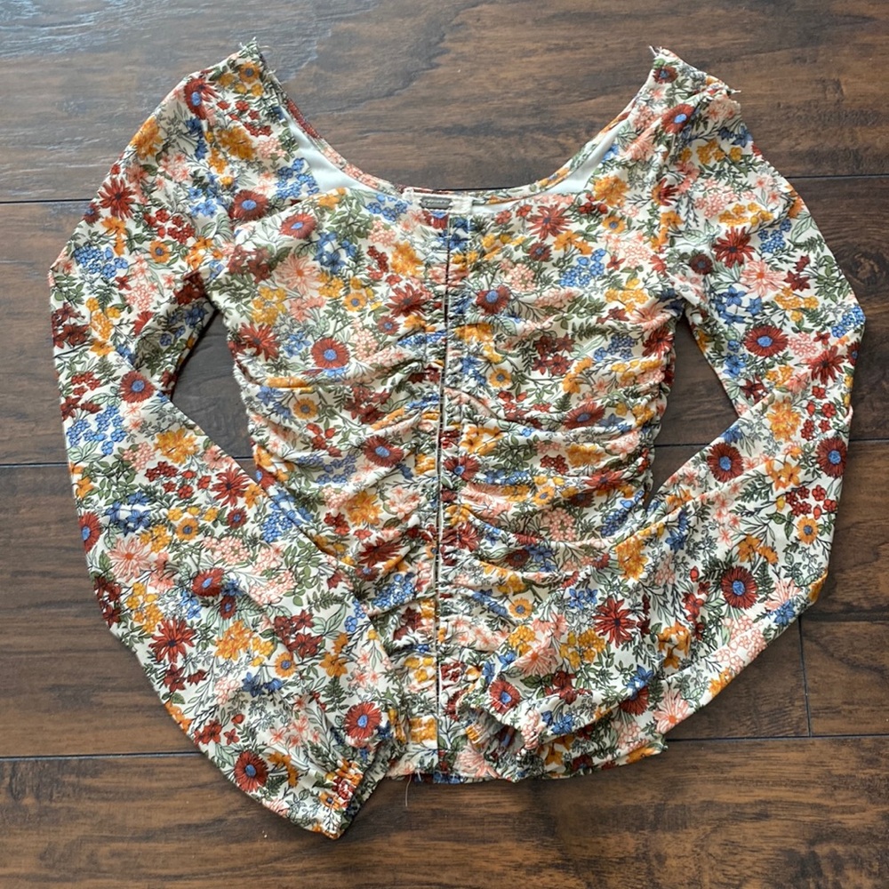 Gimmicks Top